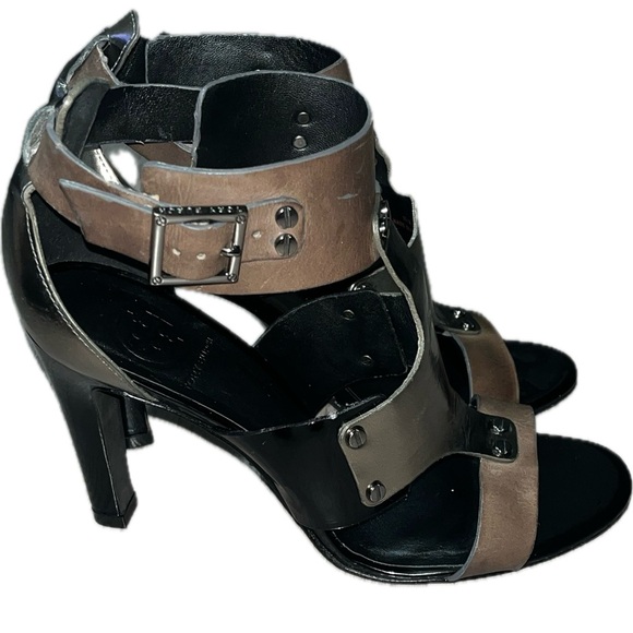 TORY BURCH Metallic Teagan Leather Caged T Strap GLADIATOR Heels 9.5M $399MSRP - Picture 1 of 12